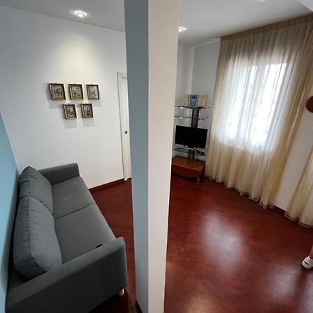 Piccolo Attico A Sottomarina Centro Apartment คิออกเจีย ภายนอก รูปภาพ